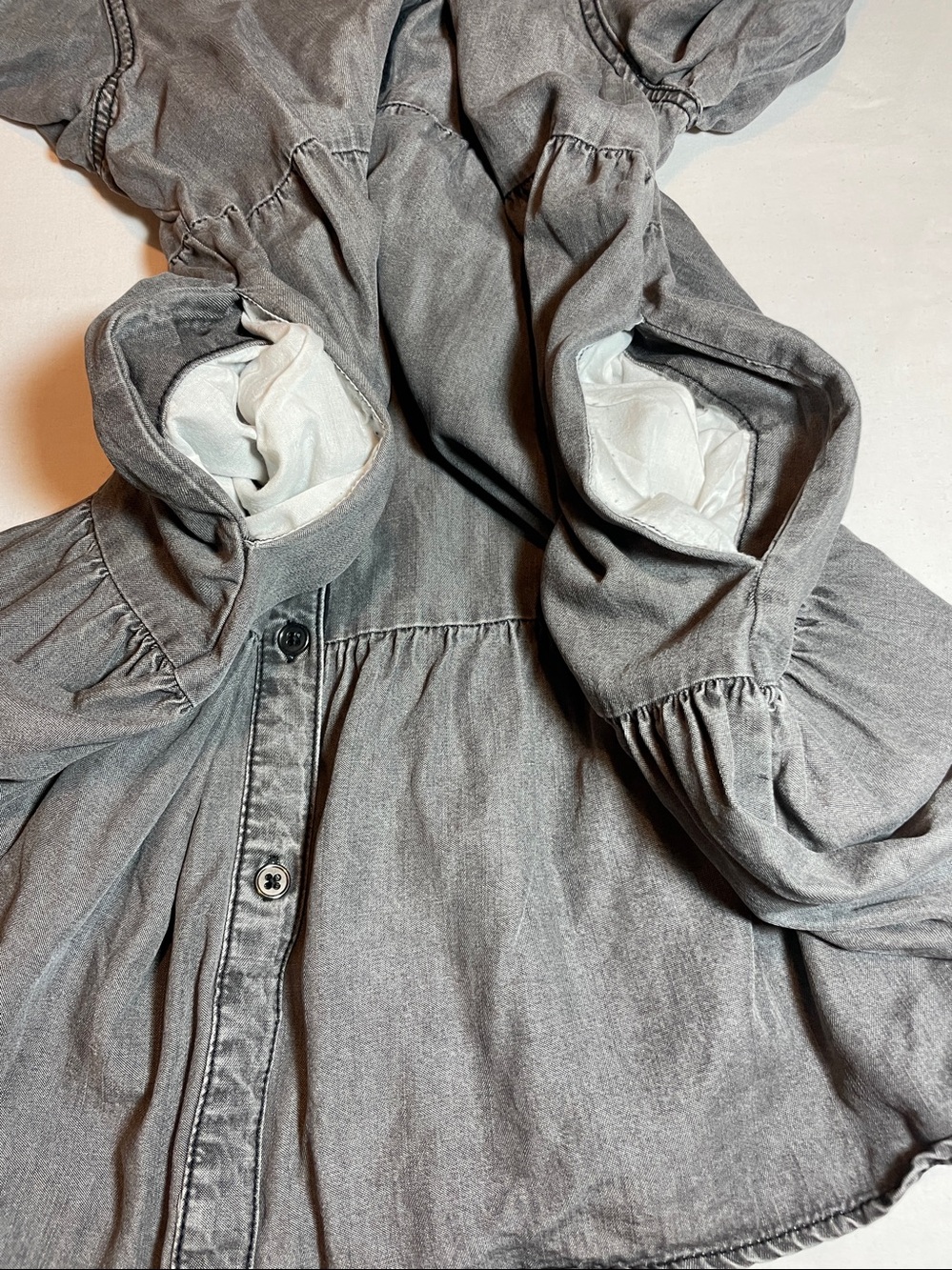 Serra Lightweight Gray Button-Front Dress - Picture 5 of 5